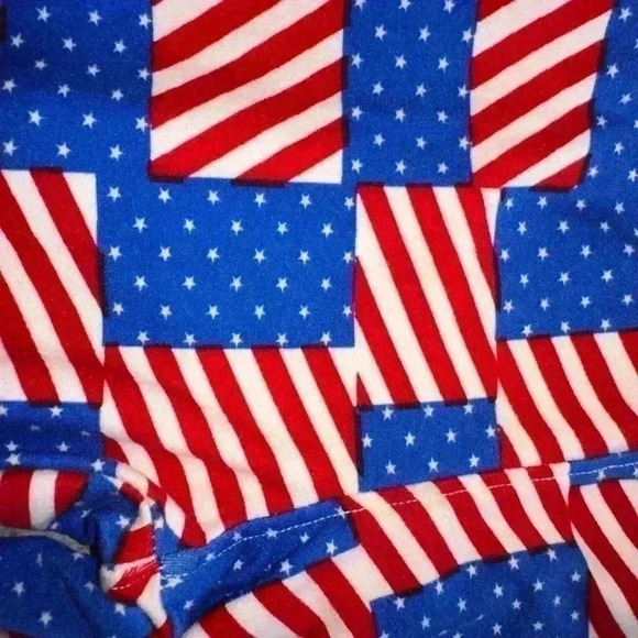Lularoe kids Sm /Med leggings bundle. 2pair of leggings! Stars & AMERICAN FLAGS - Picture 3 of 7